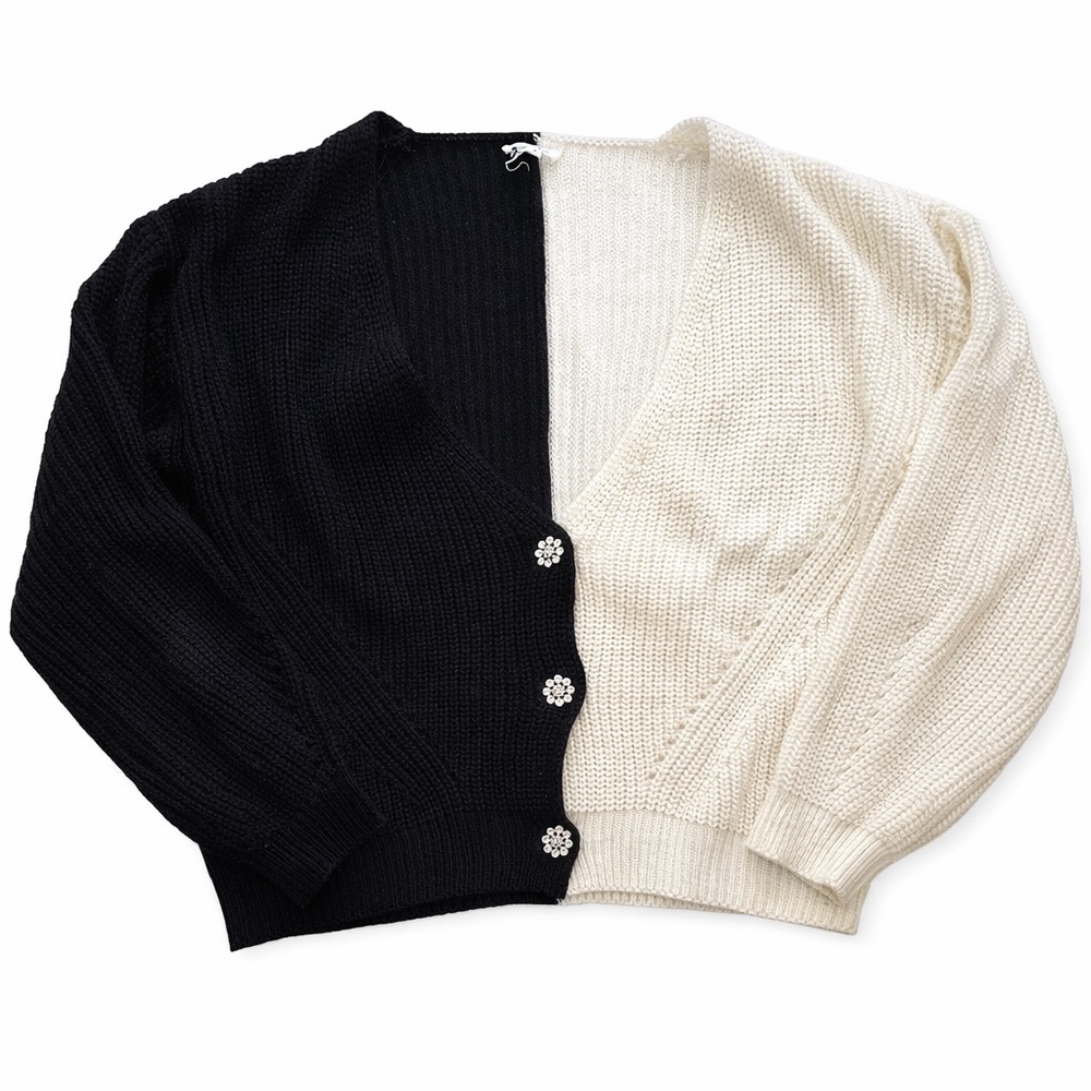 Black & White Two-Tone V-Neck Knit Cardigan Sweater